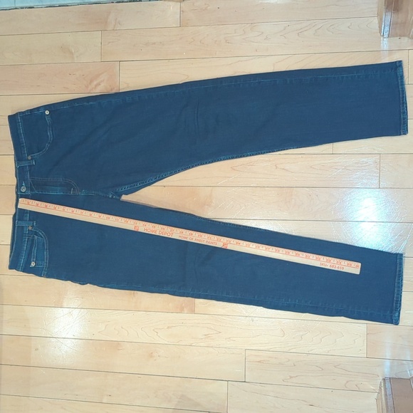 7 For All Mankind slim jeans. - Picture 7 of 8